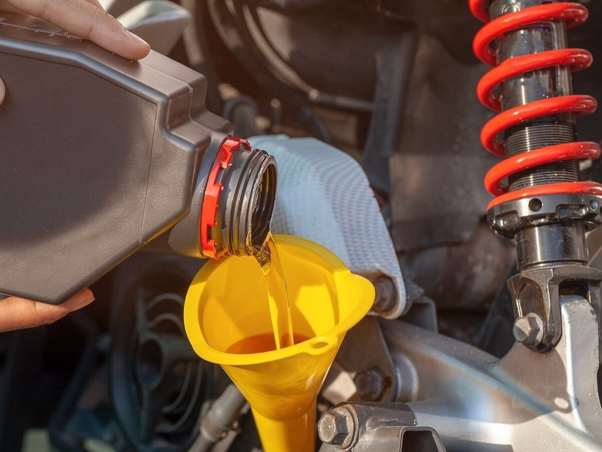Vidange moto : étapes simples pour entretenir votre moteur